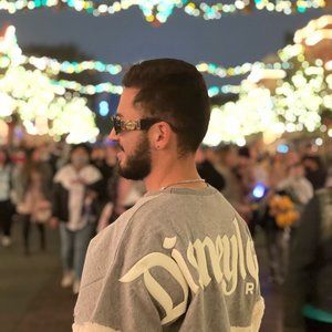 Meet your Posher, Harry